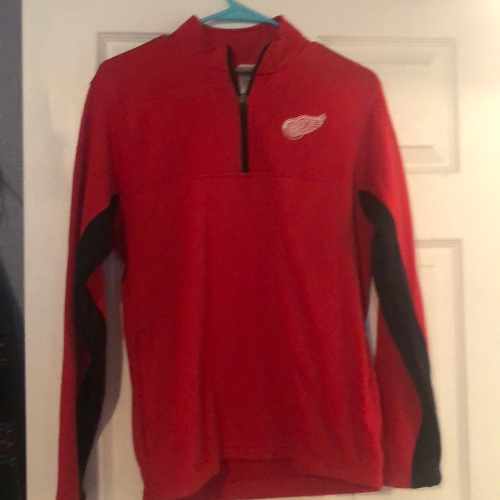NHL brand Red wings quarter zip crewneck